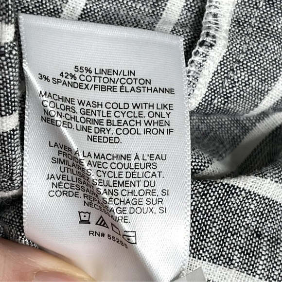 Express Womens Cropped Tank Top Size XS Linen Striped Gray Button Front NEW Top - Picture 5 of 9
